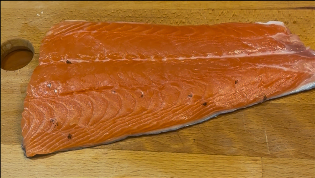 Come preparare il pesce per il sushi: guida sicura passo passo